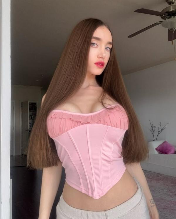 Lily Grace Awaits to Ignite Your Most Passionate Desires